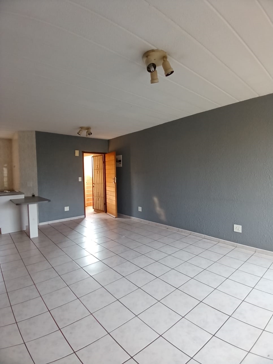 2 Bedroom Property for Sale in Rietfontein Free State